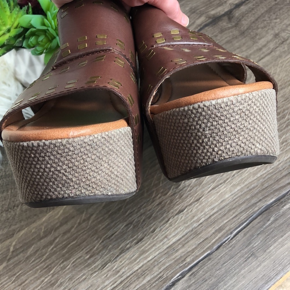Lucky Brand Sarabelle Wedge Studded Leather - Picture 6 of 10